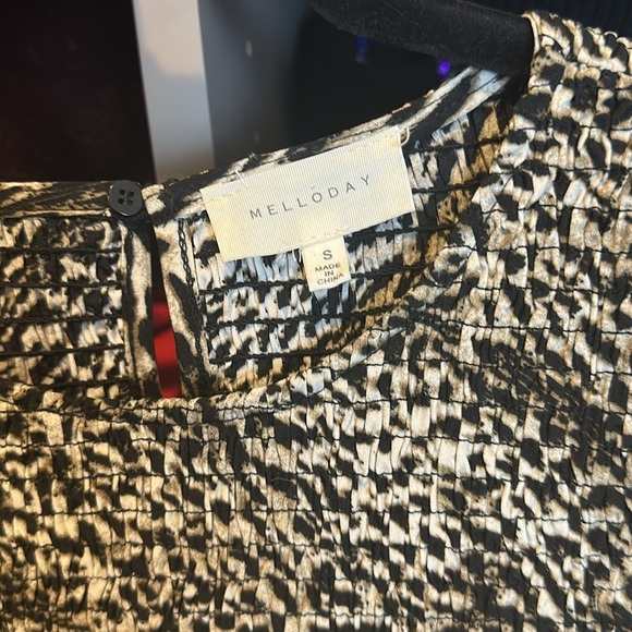 Melloday brown/tan/black leopard print short sleeve smocked midi dress size S - Picture 2 of 3